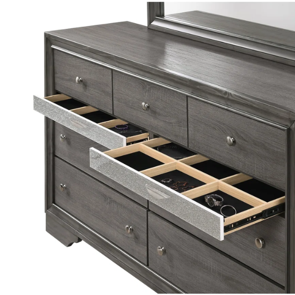 Minimalist Elegance Platform 5-Piece Queen Bedroom Set – Stylish, Cozy, and Tastefully Adorned