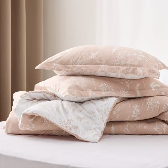 Floral Comforter Set – Stylish and Cozy Bedding with Cute Floral Pattern for a Beautiful Bedroom Makeover