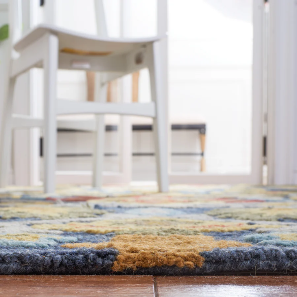 Tufted Wool Area Rug – Luxurious Floral Design