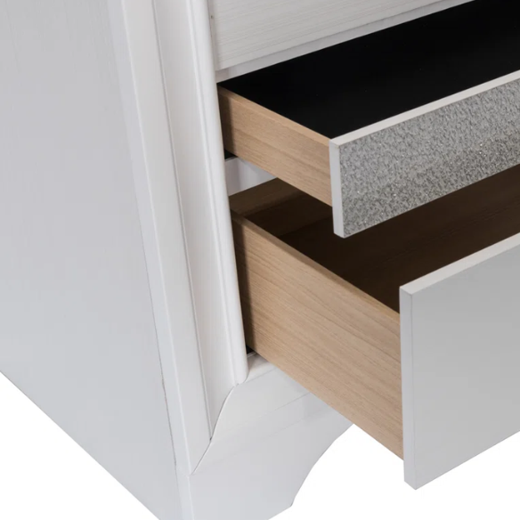 Minimalist Elegance Platform 5-Piece Queen Bedroom Set – Stylish, Cozy, and Tastefully Adorned