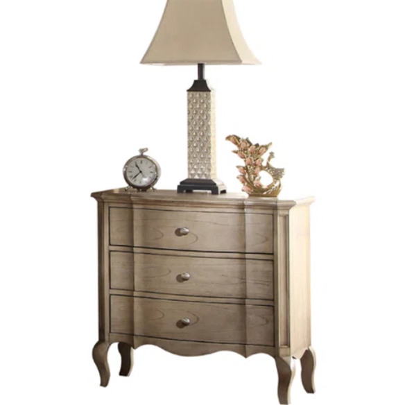 Elegant Upholstered Standard Configurable Bedroom Set – Designed with Luxurious Upholstery for a Sophisticated and Comfortable Bedroom Retreat