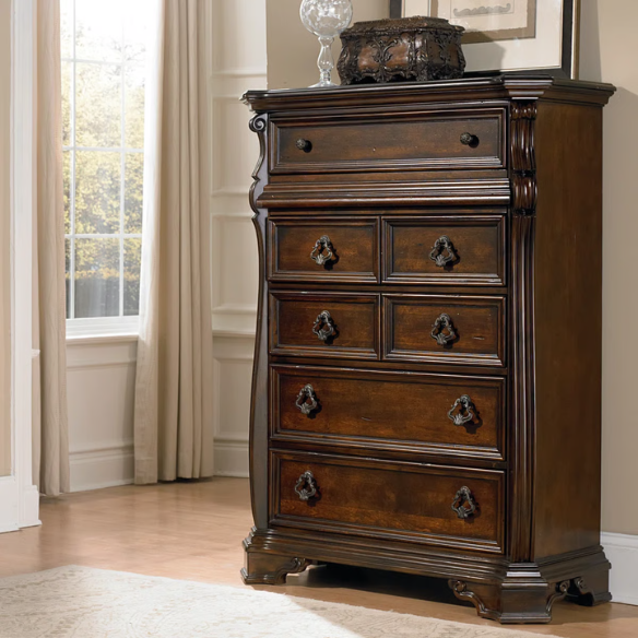 Classic Elegance with a Touch of Tradition – 5-Piece King Bedroom Set Featuring Sleigh Bed with Rope Twist Cap Rails, Dresser, Mirror, Chest, and Nightstand with Hidden Storage and Custom Drop Ring Hardware