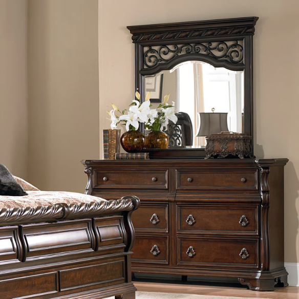 Classic Elegance with a Touch of Tradition – 5-Piece King Bedroom Set Featuring Sleigh Bed with Rope Twist Cap Rails, Dresser, Mirror, Chest, and Nightstand with Hidden Storage and Custom Drop Ring Hardware