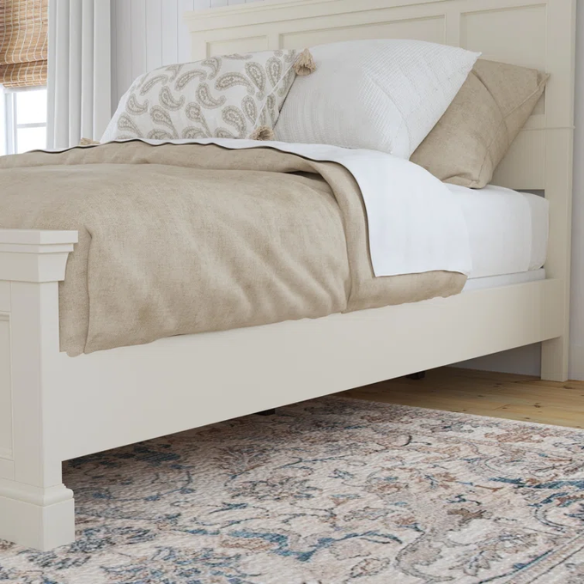 Queen Size Solid Wood Bed with Polished Finish and Classic Design