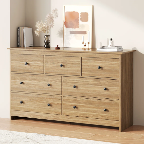 Classic & Modern 7-Drawer Dresser with Matte Wood Finish and Elegant Metal Knobs