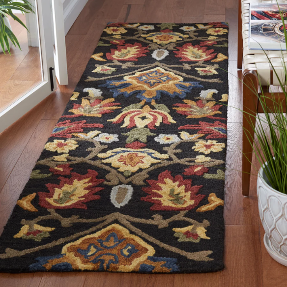 Tufted Wool Area Rug – Luxurious Floral Design