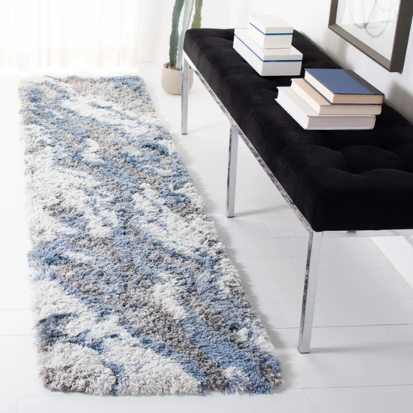 Plush Abstract Blue, Grey, and White Pattern Shag Rug