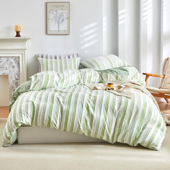 Luxurious Tufted Duvet Cover Set – Queen Size | Striped Textured Boho Bedding | Ultra-Soft Washed Microfiber | 3-Piece Set