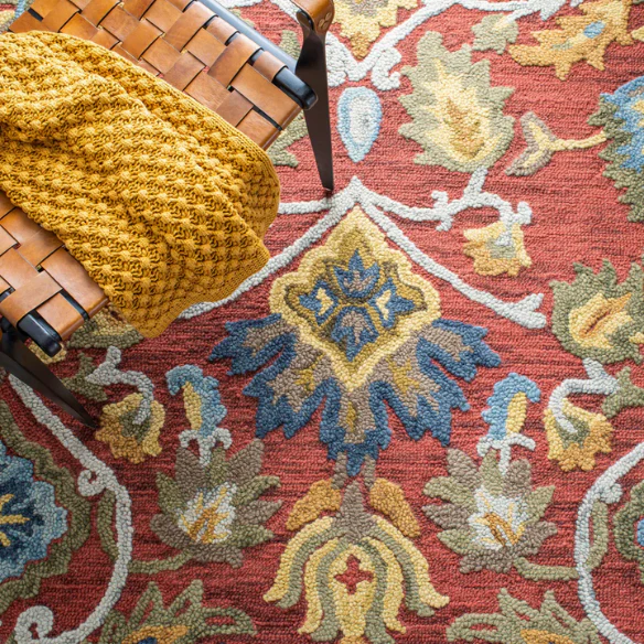 Tufted Wool Area Rug – Luxurious Floral Design