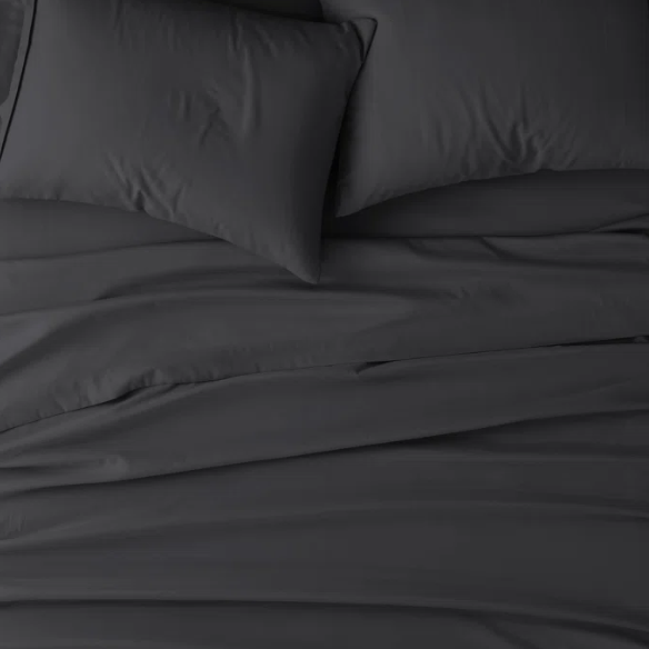 Black Deep Pocket Microfiber Sheet Set – 4-Piece Soft, Wrinkle-Free Bedding with Pillowcases