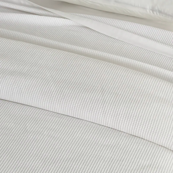 Cotton Waffle Weave Bed Blanket – White | All-Season Breathable Layer