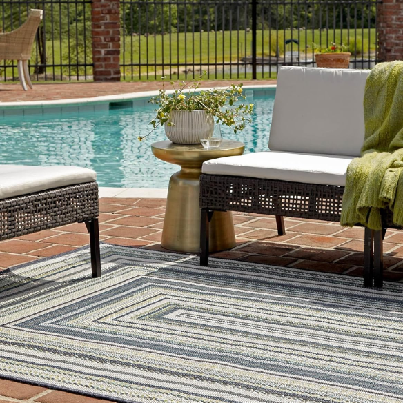 Coastal-Inspired Geometric Rug – Fade & Stain-Resistant,Ivory,Green,Blue Pattern, Ideal for Indoor/Outdoor Use