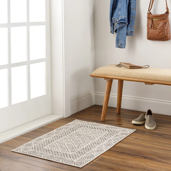Elegant Light Beige Area Rug – Versatile