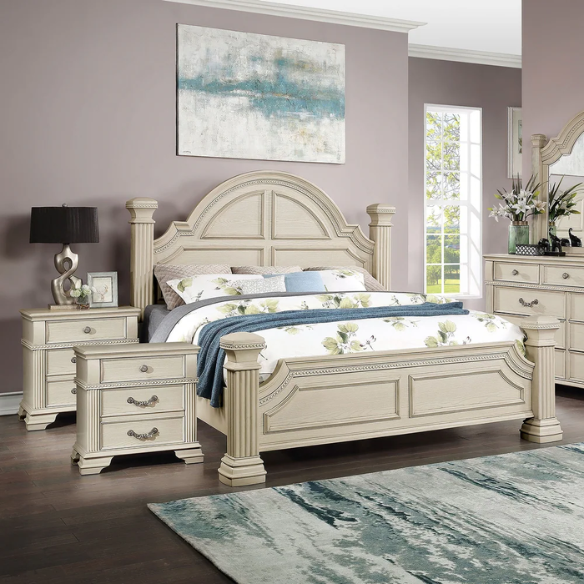 Elegant Traditional 3-Piece Wood Poster Bedroom Set with Beaded Trim, Reeded Posts, and USB Nightstands