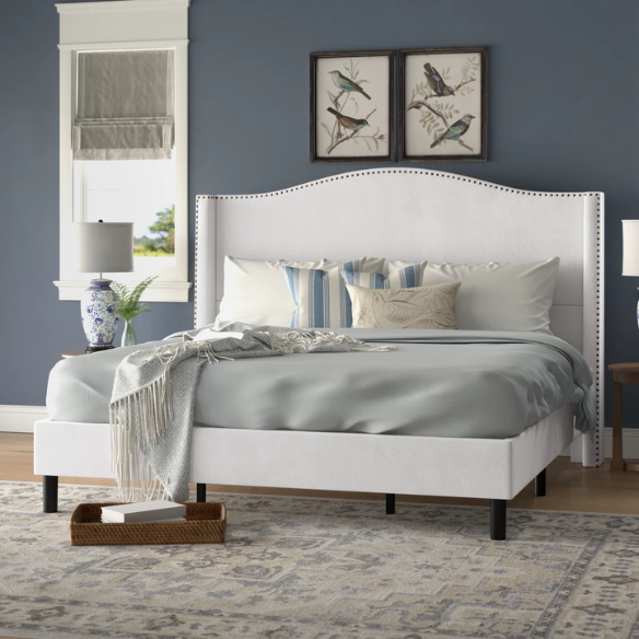 Luxurious Velvet Upholstered Metal Platform Bed – Full/Double Size with Sleek & Stylish Design