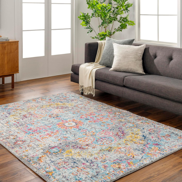 Timeless Traditional Woven Area Rug – Machine-Woven Polypropylene, Medium Pile, Durable and Easy to Clean