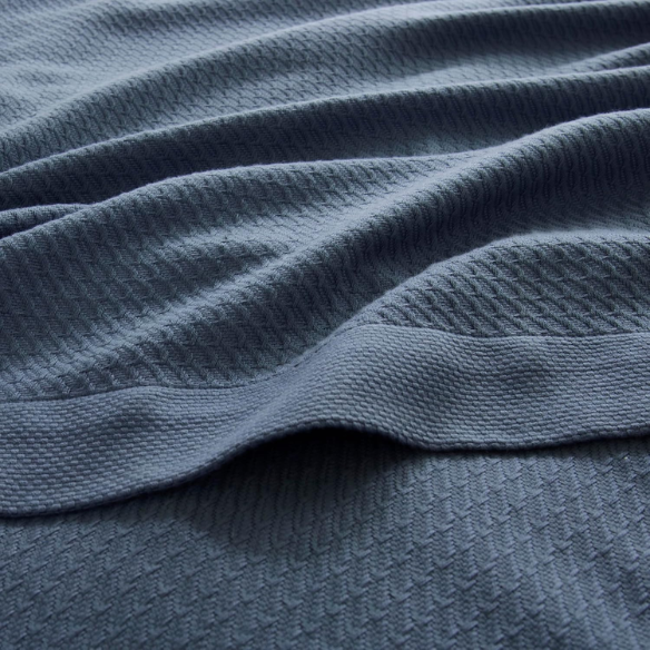 Blue Egyptian Cotton Quilted Blanket – Soft, Breathable & All-Season Comfort