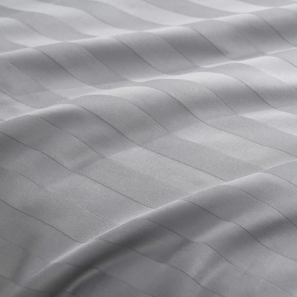 4-Piece Luxury Bed Sheet Set – Fitted & Flat Sheets with Pillowcases | Solid Stripe Bedding for Twin, Full, Queen, King Sizes