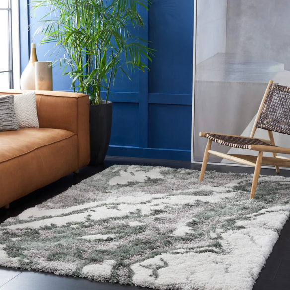 Plush Abstract Green, Grey, and White Pattern Shag Rug