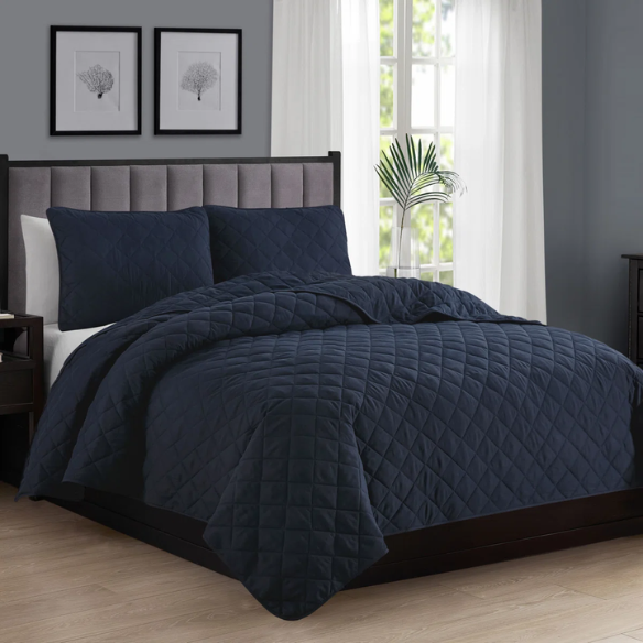 Microfiber Reversible Diamond Quilt Set – Soft, Stylish, and Hypoallergenic Bedding for Ultimate Comfort
