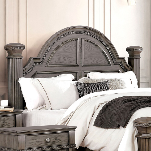 Elegant Traditional 3-Piece Wood Poster Bedroom Set with Beaded Trim, Reeded Posts, and USB Nightstands