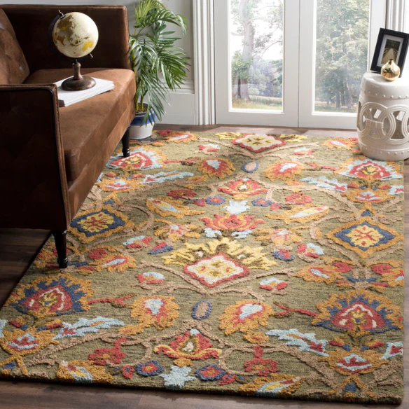 Tufted Wool Area Rug – Luxurious Floral Design