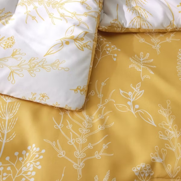Floral Comforter Set – Stylish and Cozy Bedding with Cute Floral Pattern for a Beautiful Bedroom Makeover