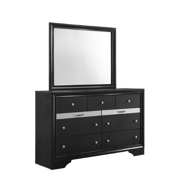 Minimalist Elegance Platform 5-Piece Queen Bedroom Set – Stylish, Cozy, and Tastefully Adorned