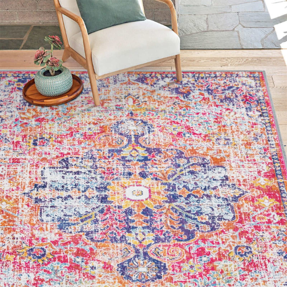 Timeless Traditional Woven Area Rug – Machine-Woven Polypropylene, Medium Pile, Durable and Easy to Clean