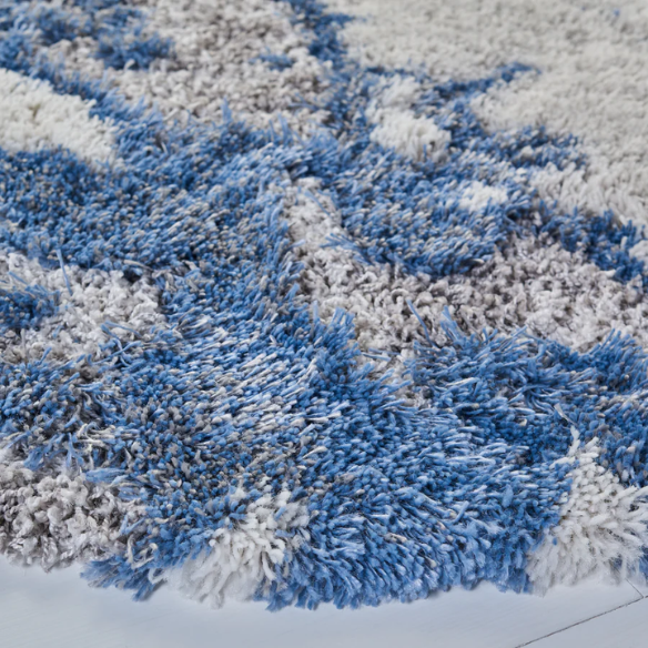 Plush Abstract Blue, Grey, and White Pattern Shag Rug