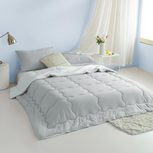 Reversible Ultra-Soft Comforter Set – Jersey Knit, Breathable, and Fluffy with Lightweight Down Alternative & Matching Pillowcase