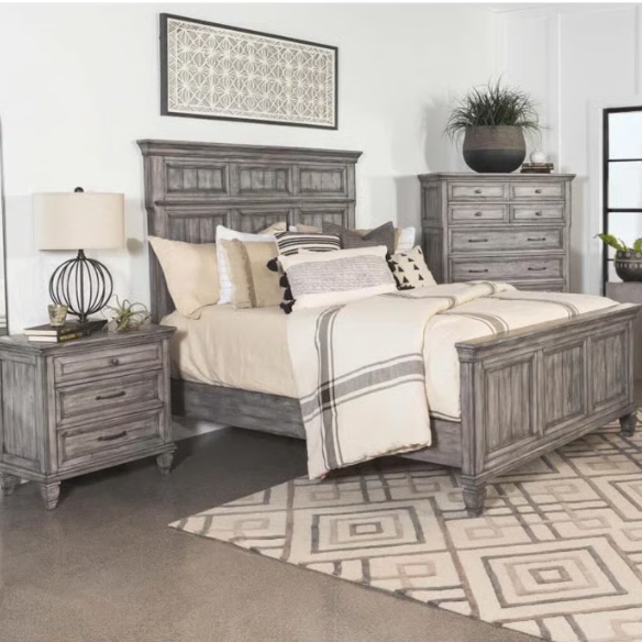 Exquisite Old-World Charm with Glamorous Flair – 5-Piece King Bedroom Set in Grey with Crown Molding, Felt-Lined Drawers, and Built-In Outlets