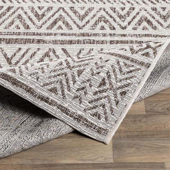 Striped Geometric Area Rug – Charcoal & Off-White, Durable Polypropylene, Low-Pile Design for High-Traffic Indoor/Outdoor Spaces