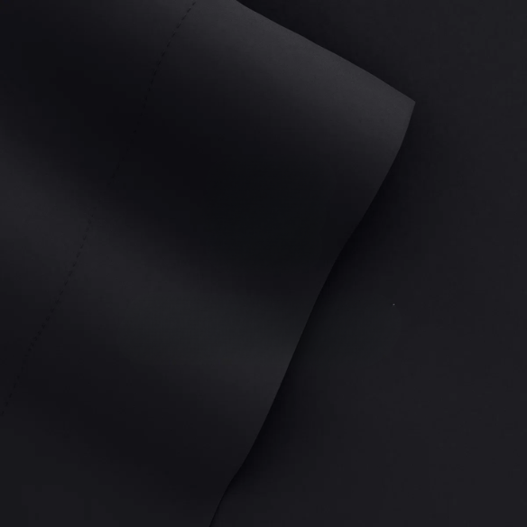 Black Deep Pocket Microfiber Sheet Set – 4-Piece Soft, Wrinkle-Free Bedding with Pillowcases
