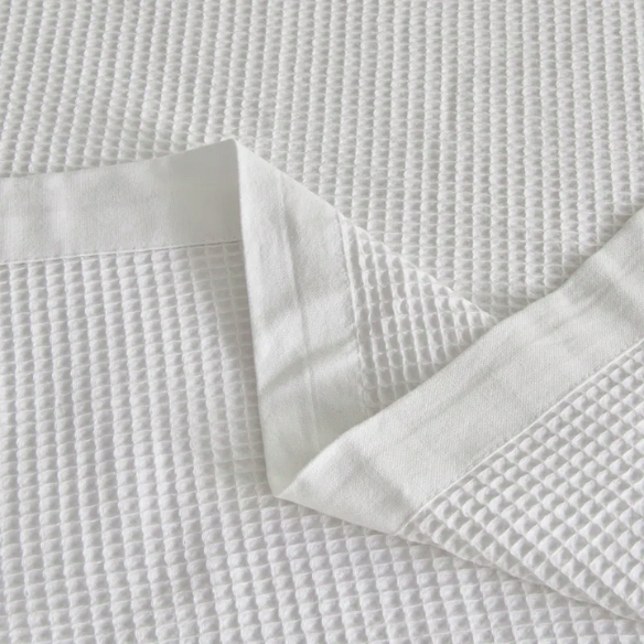 Cotton Waffle Weave Bed Blanket – White | All-Season Breathable Layer