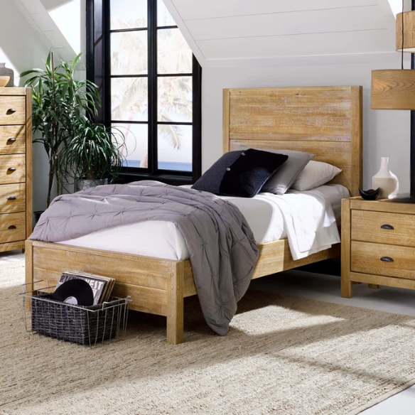 Stylish Wooden Twin 2-Piece Bedroom Set: Elegant Design for Cozy and Functional Spaces