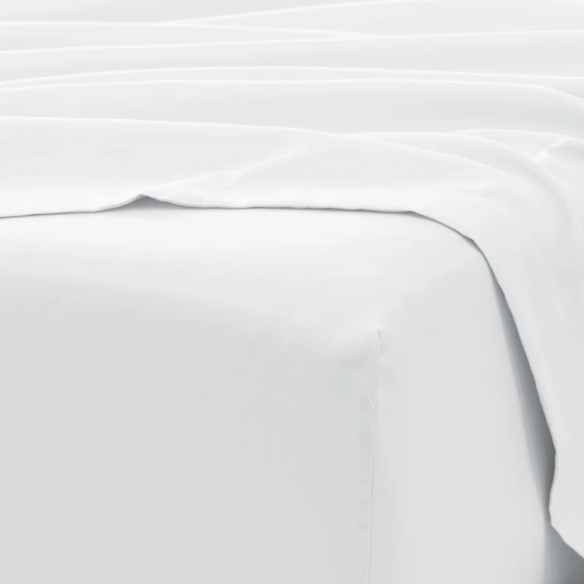 White Deep Pocket Microfiber Sheet Set – 4-Piece Soft, Wrinkle-Free Bedding with Pillowcases