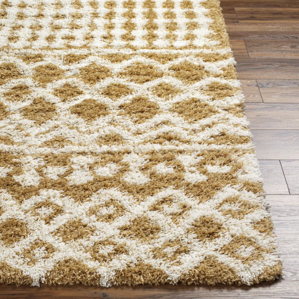 Contemporary Geometric Area Rug – Striking Design, Durable Construction, and Timeless Charm for Your Home