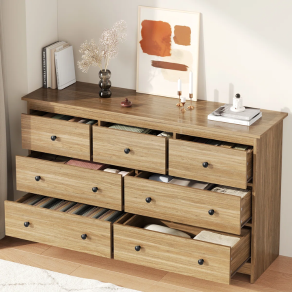 Classic & Modern 7-Drawer Dresser with Matte Wood Finish and Elegant Metal Knobs
