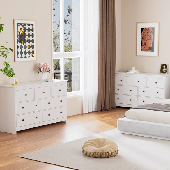 Classic & Modern 7-Drawer Dresser with Matte Wood Finish and Elegant Metal Knobs