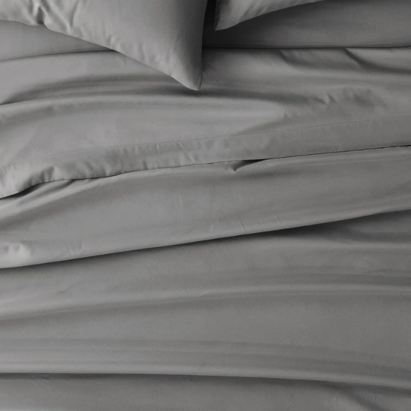 Grey Deep Pocket Microfiber Sheet Set – 4-Piece Soft, Wrinkle-Free Bedding with Pillowcases