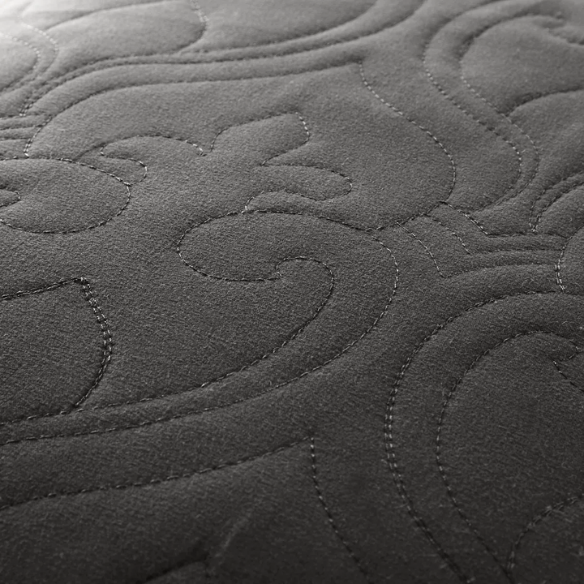 Lightweight Ultra Soft Quilt Set – Stain-Resistant, Machine Washable Bedding