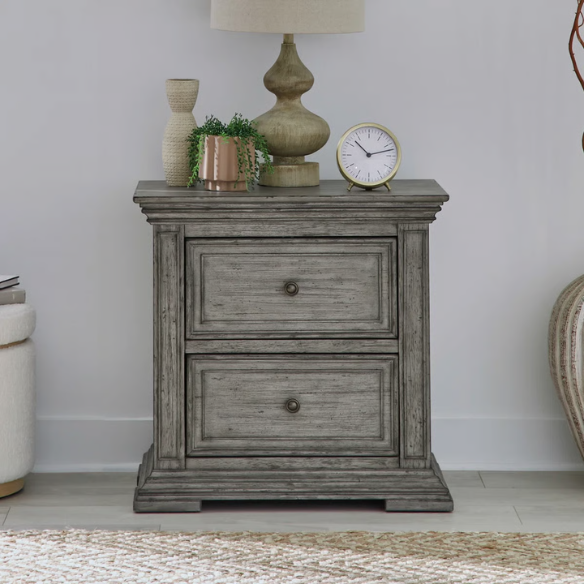 4-Piece Panel Bed, Dresser, Mirror & Nightstand Set with Antique Pewter Accents and Charging Station – Distressed Whitestone Finish, Rubberwood Solids, and Architectural Det