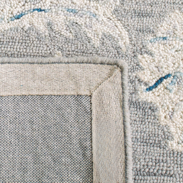 Tufted Wool Area Rug – Luxurious Floral Design