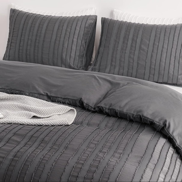 Luxurious Tufted Duvet Cover Set – Queen Size | Striped Textured Boho Bedding | Ultra-Soft Washed Microfiber | 3-Piece Set