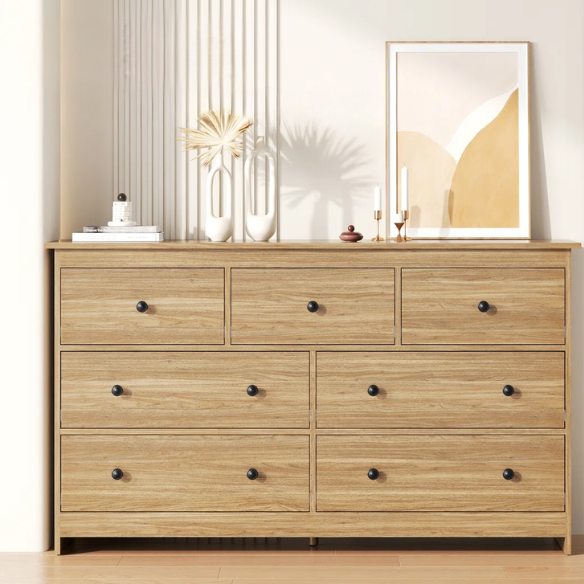 Classic & Modern 7-Drawer Dresser with Matte Wood Finish and Elegant Metal Knobs