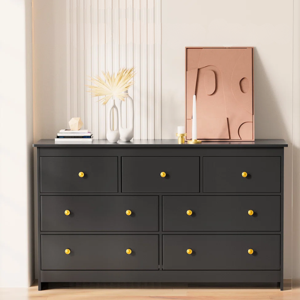 Classic & Modern 7-Drawer Dresser with Matte Wood Finish and Elegant Metal Knobs