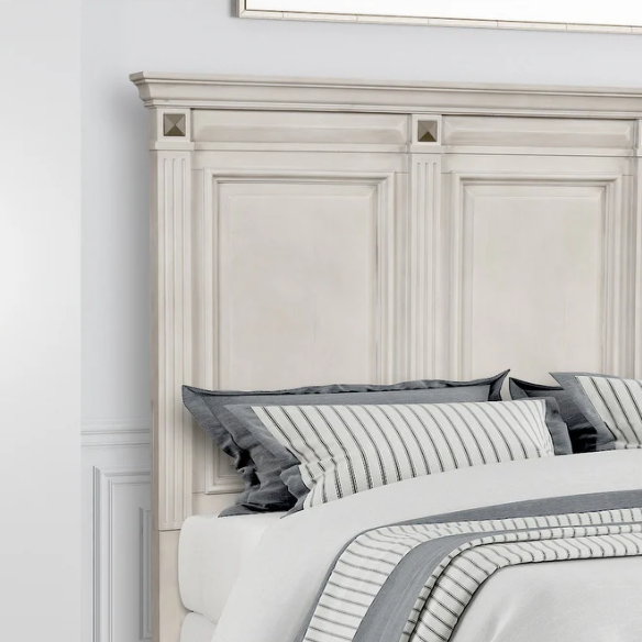 Distressed Parchment Wood Queen Bedroom Set – Elegant Silver Accents, Fluted Pilasters, and Beveled Drawer Fronts for Timeless Charm