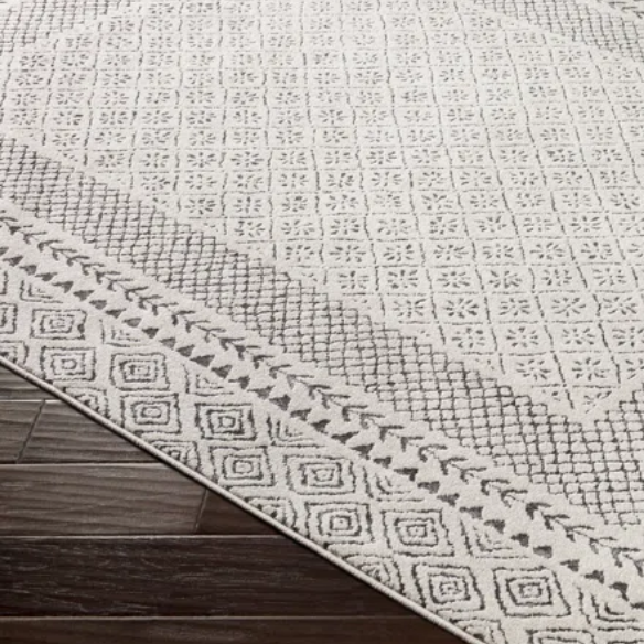 Elegant Light Beige Area Rug – Versatile