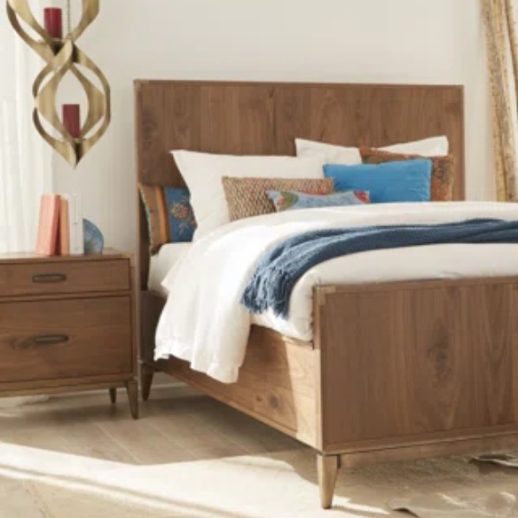 Timeless Traditional Solid Wood 3-Piece Configurable Bedroom Set in Natural Walnut with Sleek Panel Bed, 2-Drawer Nightstand, and 6-Drawer Dresser for Effortless Style and Organization